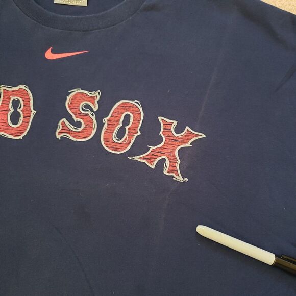 Vintage Y2K Team Nike Boston Red Sox Size 2XL Center Swoosh Mens T-Shirt MLB - Picture 5 of 7